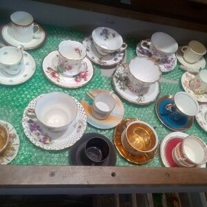 Antique Tea Cups/Saucers